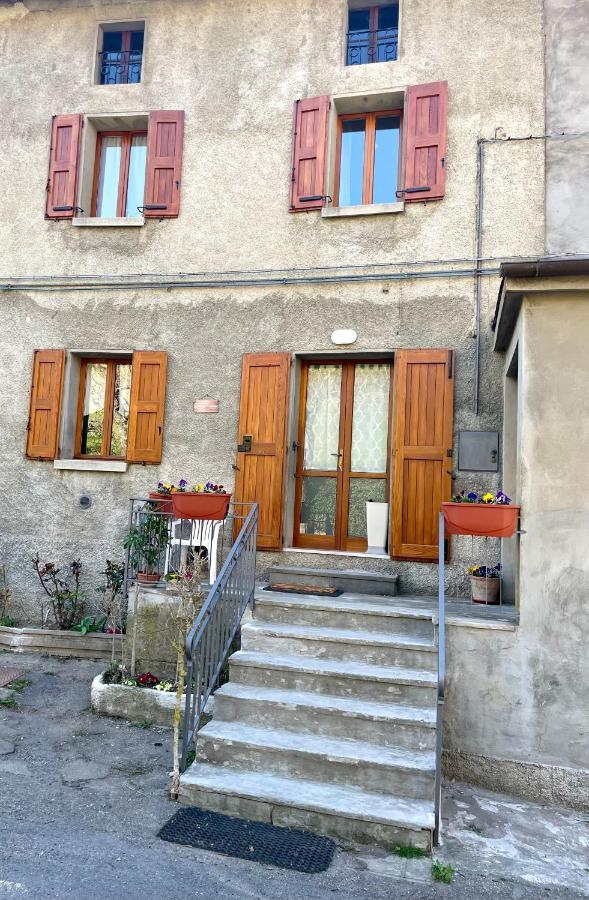 Casa Vacanze Ca' Di Lucchini San Benedetto Val di Sambro Екстериор снимка