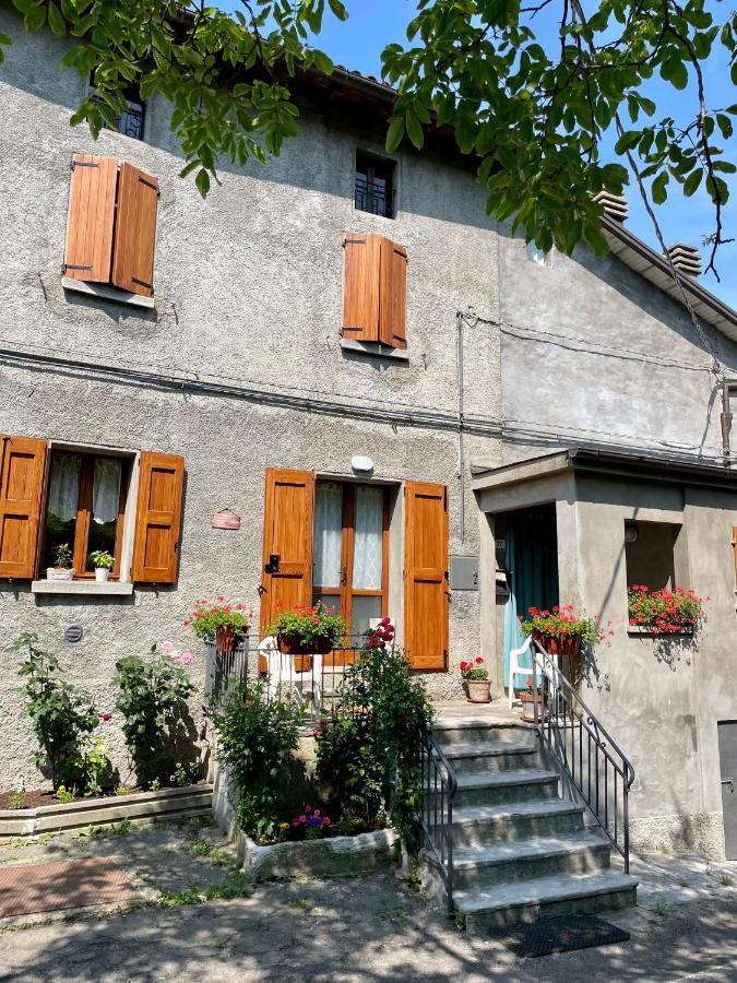 Casa Vacanze Ca' Di Lucchini San Benedetto Val di Sambro Екстериор снимка